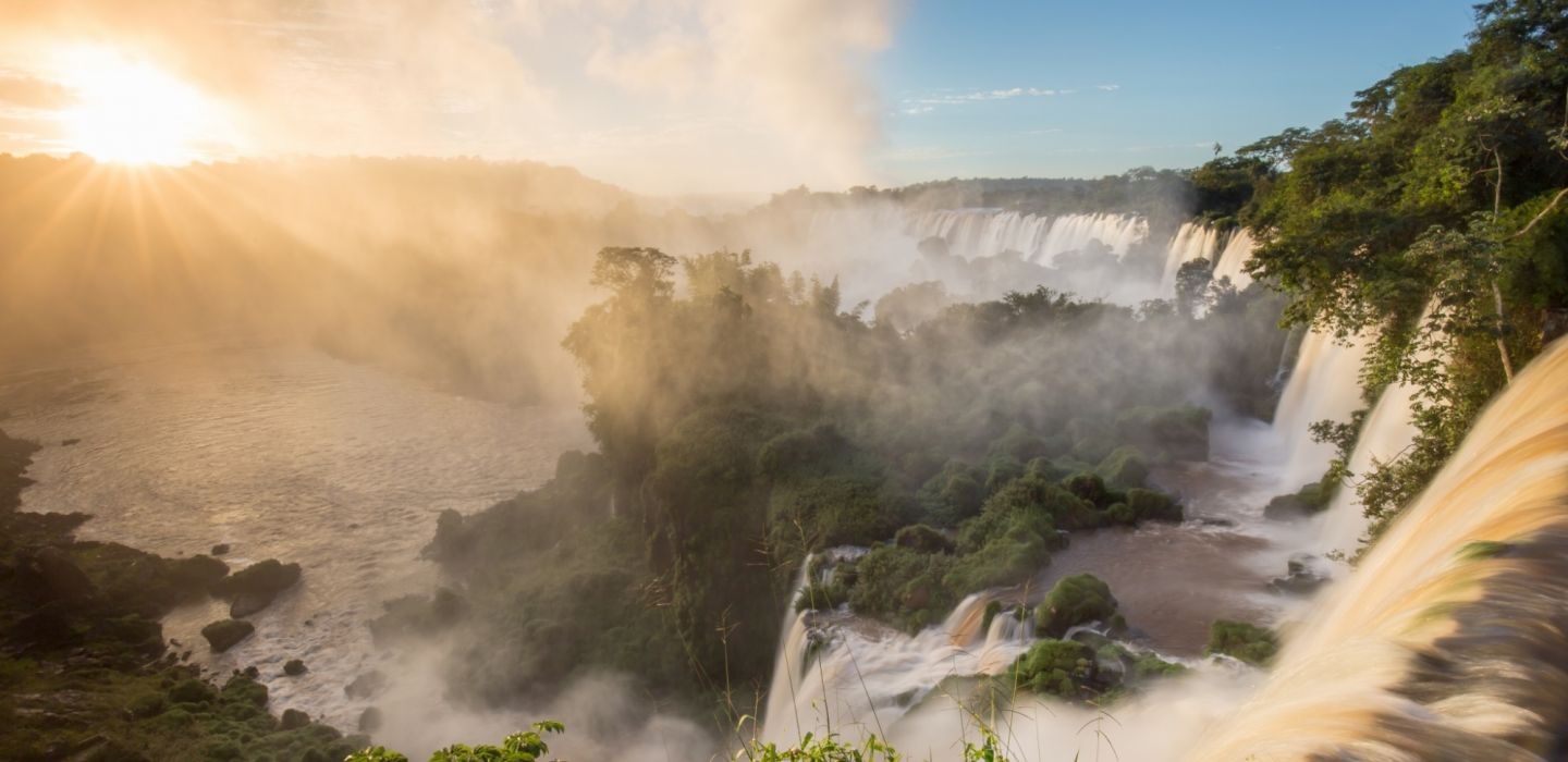 Awasi Iguazu sunrise at falls