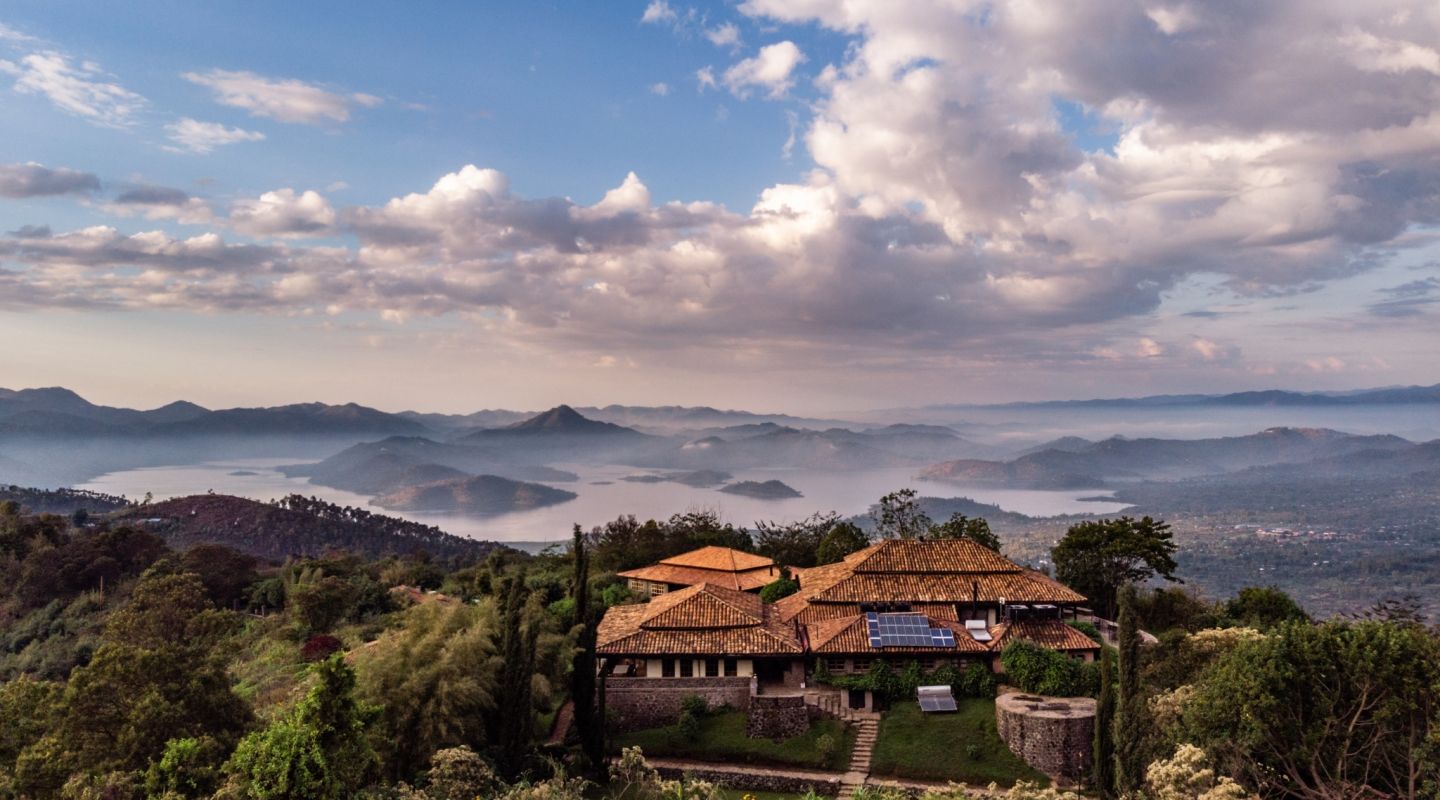 2 Virunga Lodge Aerial View Sinamatella Rwanda Virunga 20180914 619