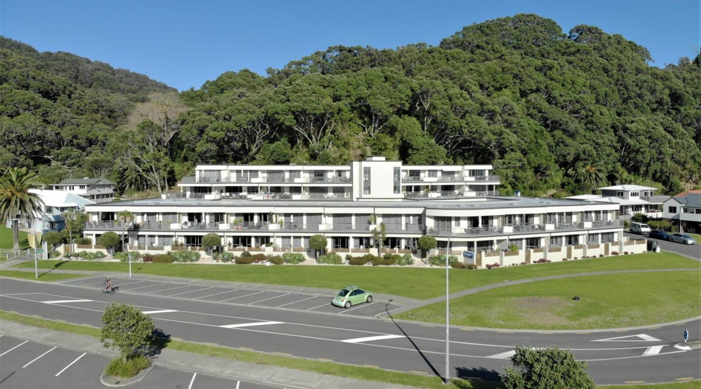 Beachpoint Apartments NZ exterior