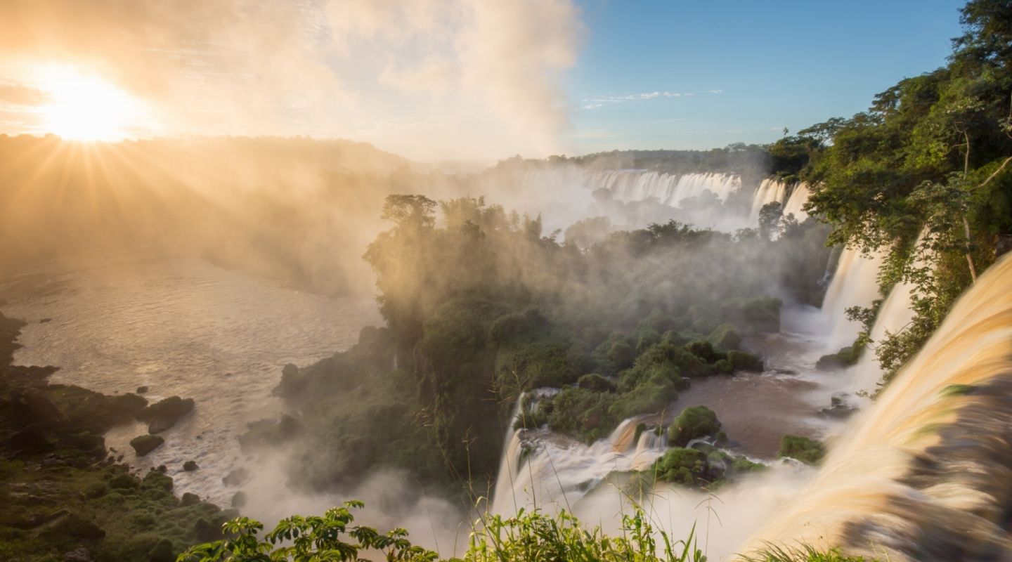 Awasi Iguazu sunrise at falls