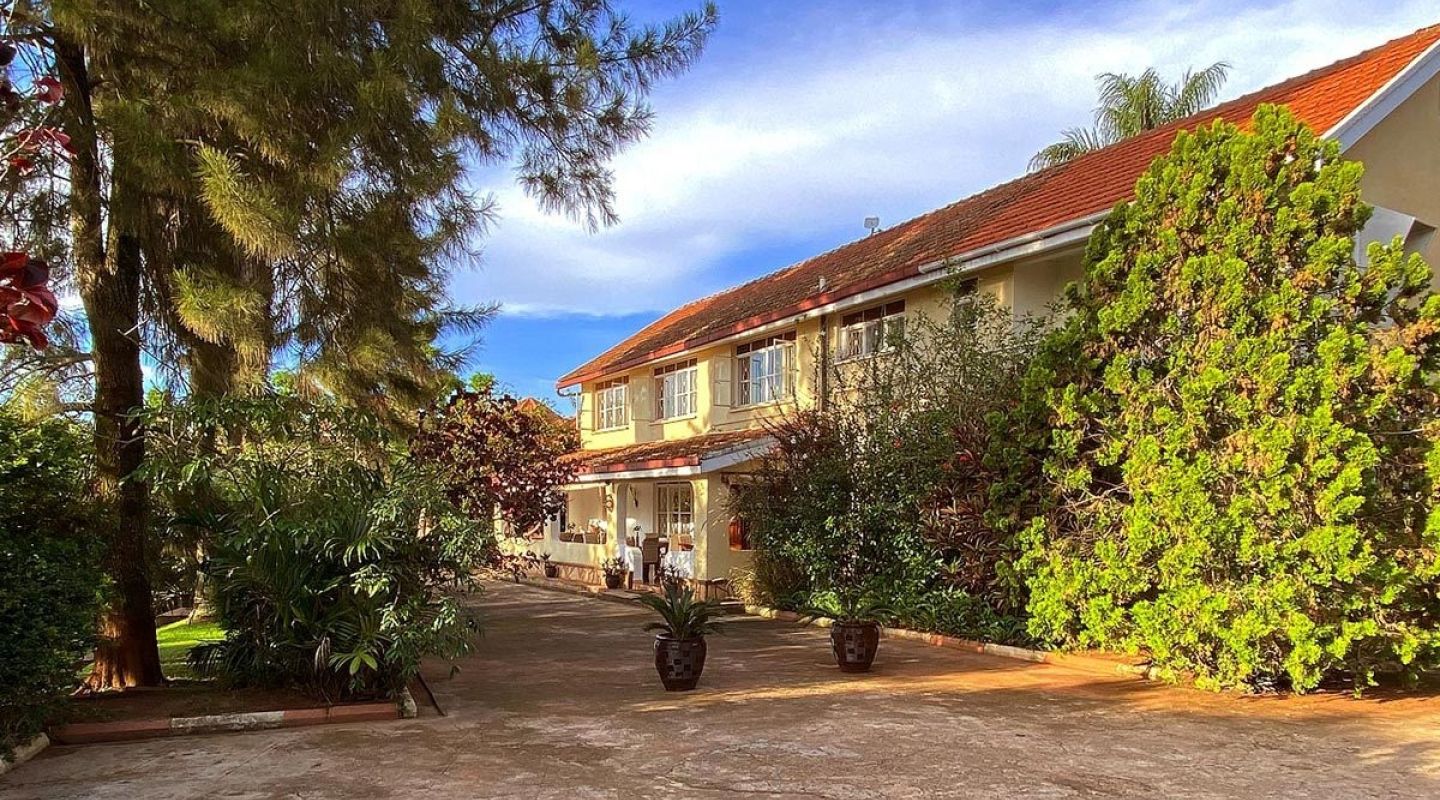 Karibu Entebbe2