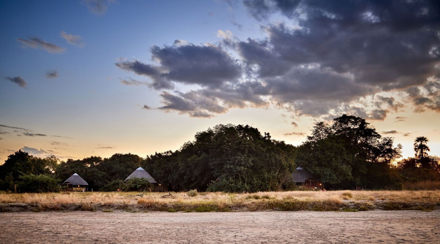 Kuyenda Bushcamp South Luangwa