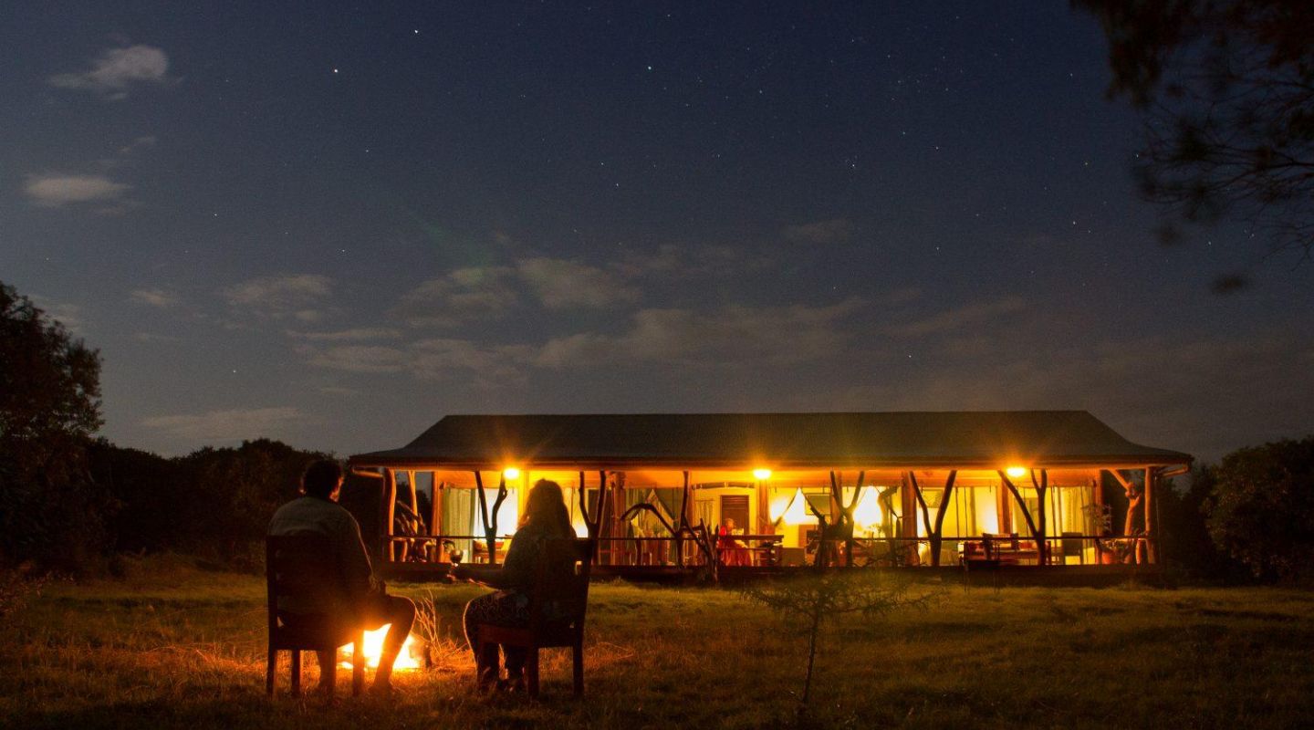 Ol Pejeta Safari Cottages night ext