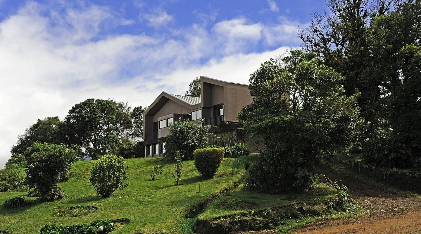 Poas Volcano Lodge1