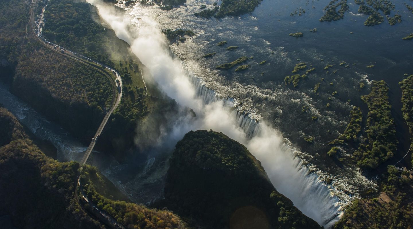 Toka Leya Zambia vic falls