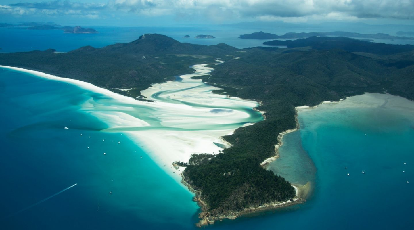 Sofia cerqueira whitsundays unsplash