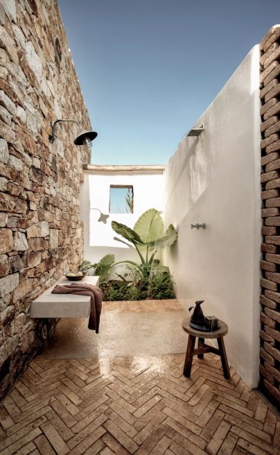 The Rooster Antiparos 7