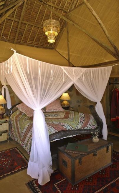 Saruni room