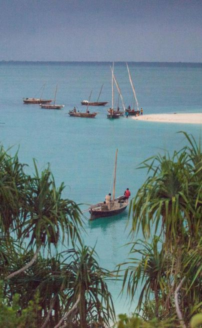 Kilindi dhows c silverless