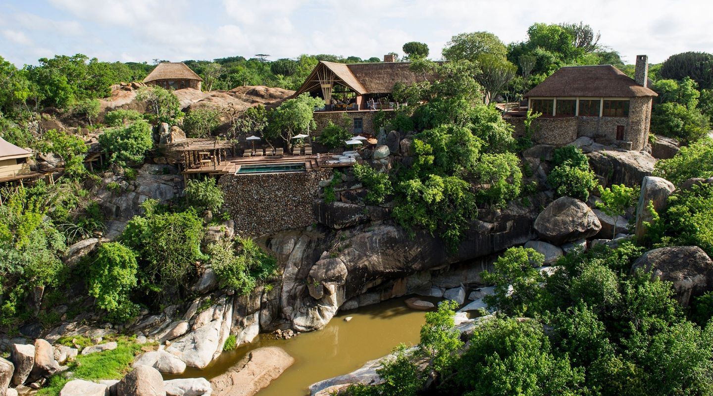 1 Mwiba Lodge view of the lodge river