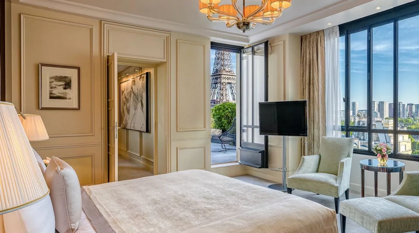 Shangri La Paris 2