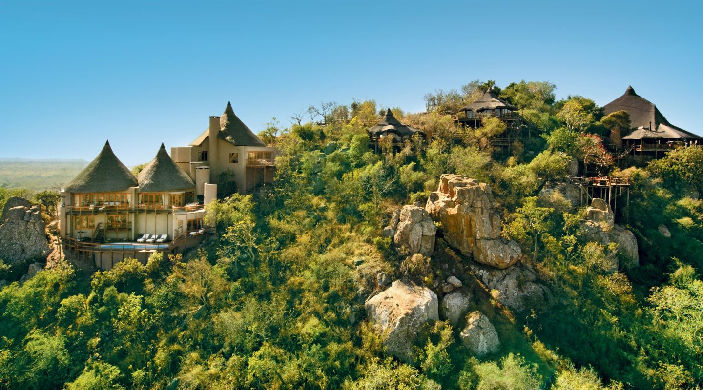 Ulusaba Rock Lodge Sabi Sands ext close