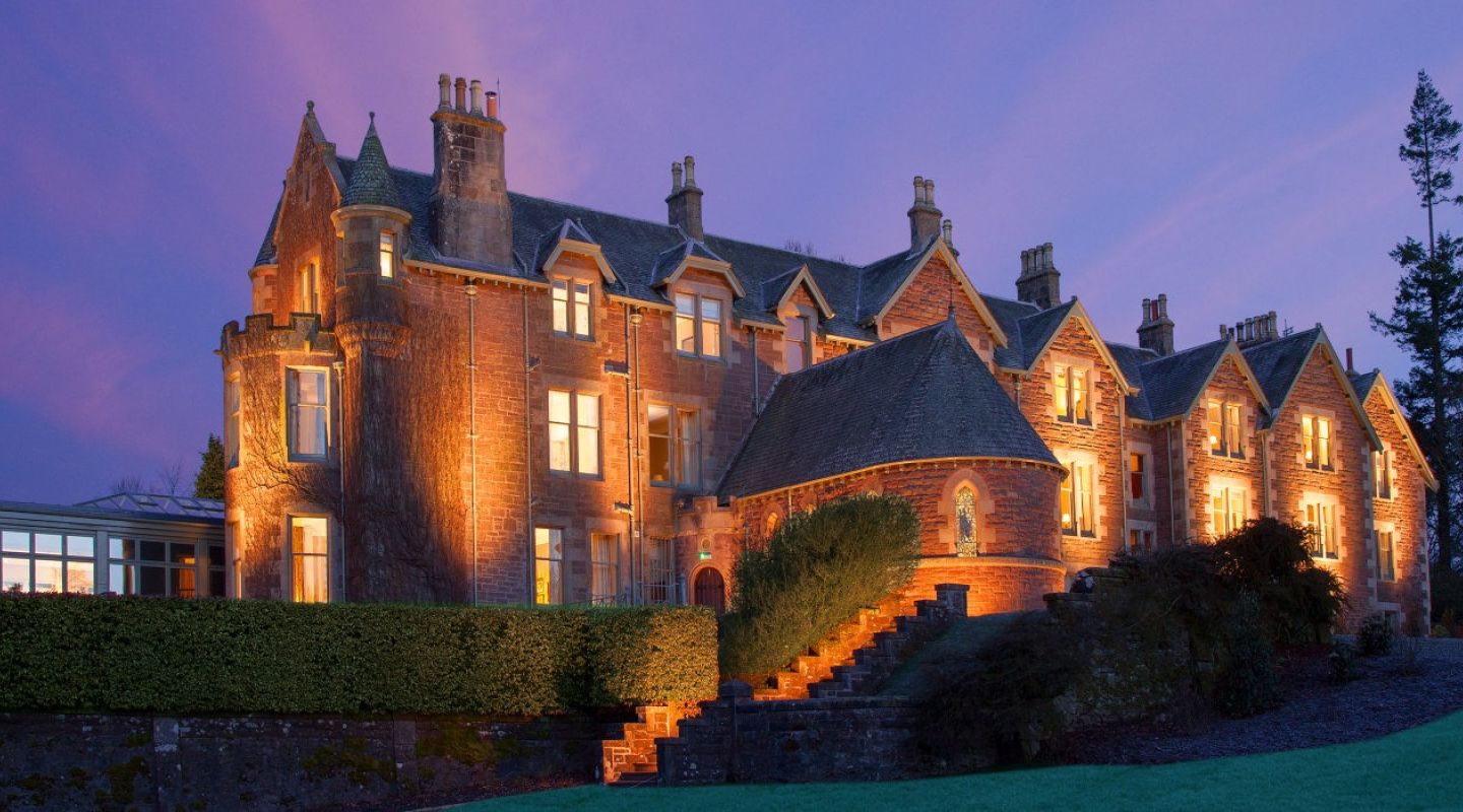 Cromlix Hotel Scotland night ext